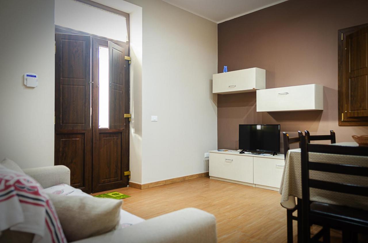 La Casa Di Bice Apartment กัสซีบิเล ภายนอก รูปภาพ